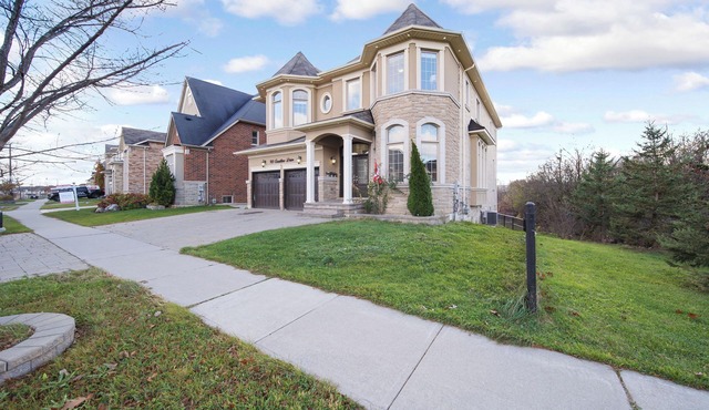 Luxury Detached House on Mississauga Rd! 6+1 Bedroom+5Bath & Ravine
