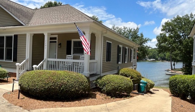 ~ Luxury ~ DIRECT LAKE FRONT Home - Reynolds Lake Oconee -Georgia ~ Exceptional