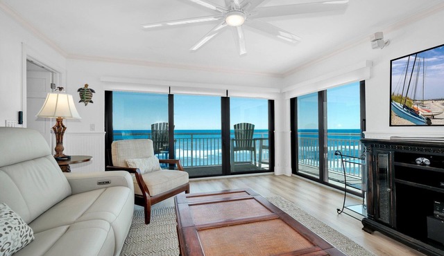 Luxury, direct oceanfront 2/2, top-floor corner with wrap-around balcony and heated pool
