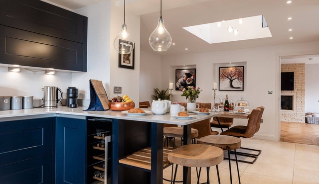 Luxury dog friendly holiday cottage - Nursery End House