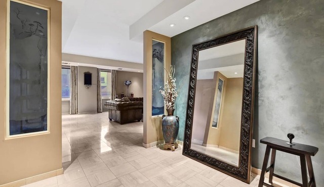 Luxury Downtown Denver Condo Near Larimer Square