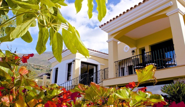 Luxury dream home with breathtaking views, professional cinema and games rooms.