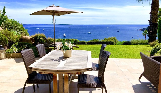 Luxury duplex apartment at Imperial Bay Théoule sur Mer