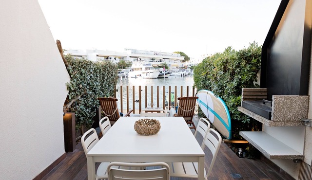 Luxury Duplex Marina Suite + Jet or dock rental