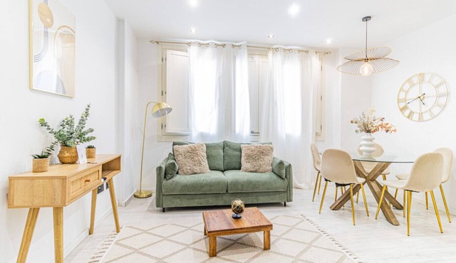 Luxury Duplex Plaza del Pilar