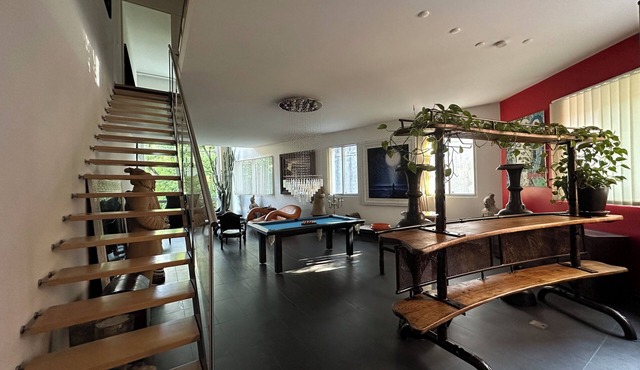 Luxury Duplex with Rooftop & Cathedral View – Central Lausanne
