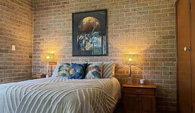 Luxury eco Blue Mountains house with spectacular views