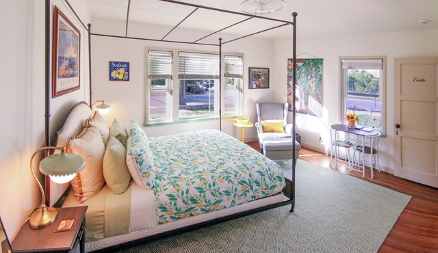 Luxury Eco-Retreat, Historic Redlands, Orange Blossom Views, Near Kimberly Crest