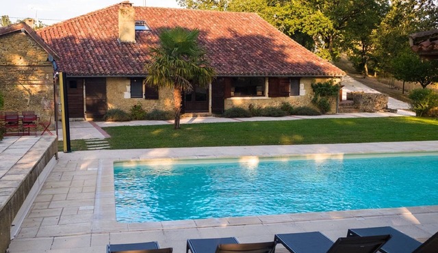 Luxury Escape: Pool & Sauna