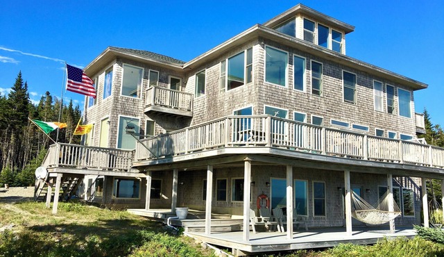 Luxury Estate on the Maine Bold Coast - Comfort, Privacy, Spectacular Views