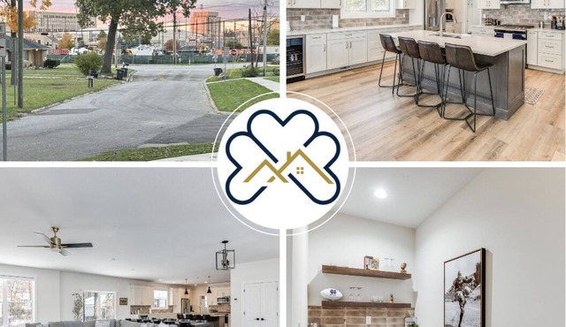 Luxury Estate with Stadium/TDJ Views | Sleeps 20+