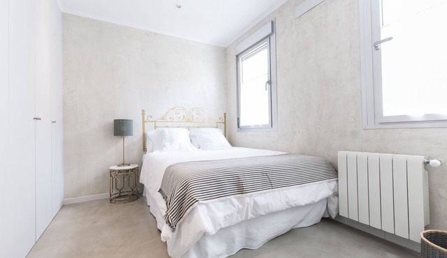 Luxury & exclusive apartment Reina Sofia in Atocha Madrid center