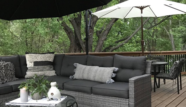 Luxury Experience With A Country Feel ~ Close To Everything!