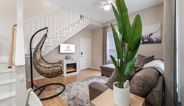 Luxury Family Friendly Home 6 Queen Beds