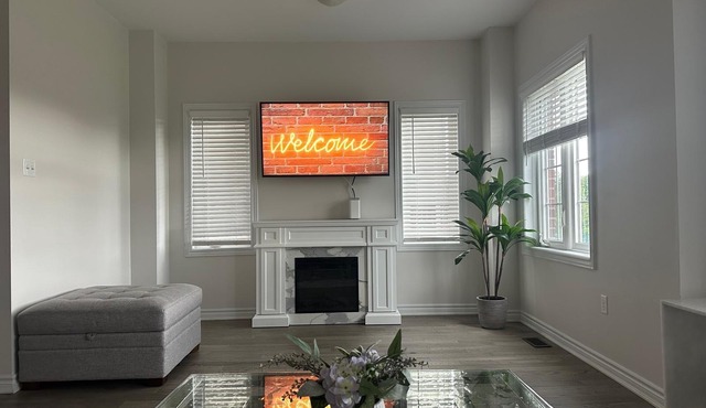 Luxury family friendly 3 bedroom home in Guelph