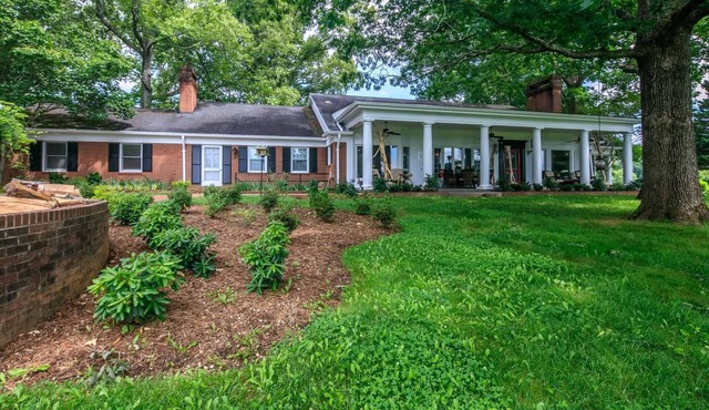 Luxury family retreat home with stunning mountain views.