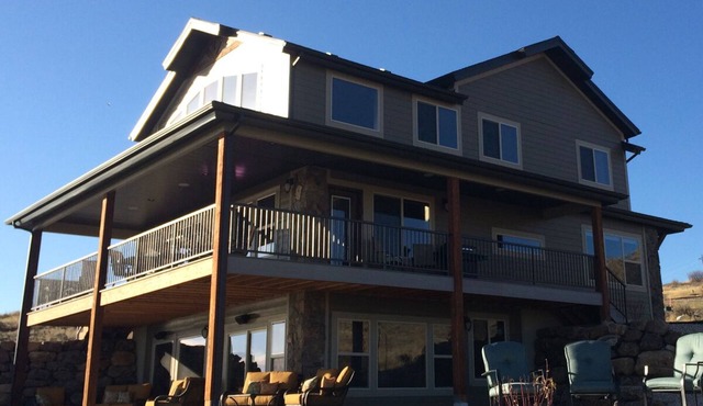 Luxury Family Reunion Vacation Home with Magnificent Lake Views & Private Beach