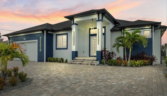 Luxury Family Stay, Heated Pool, Beaches, Parks