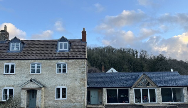 Luxury farmhouse in secluded Cotswold valley