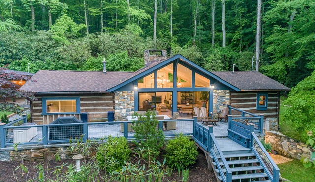 Luxury Farmhouse on 5 Acres with Creek and Pond