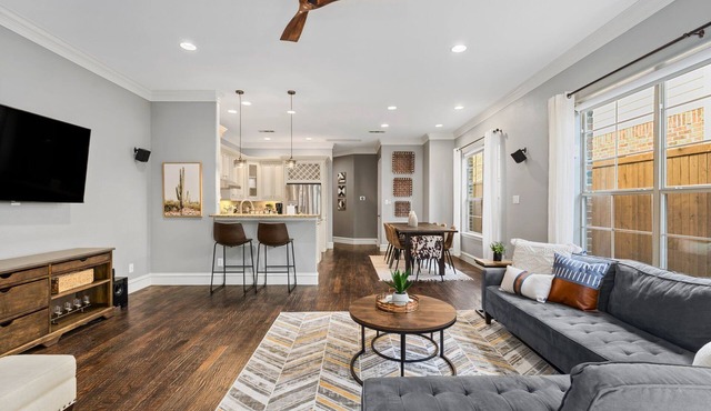 Luxury FIFA World Cup Retreat | Game Room | Fire Pit | Gym | Dallas