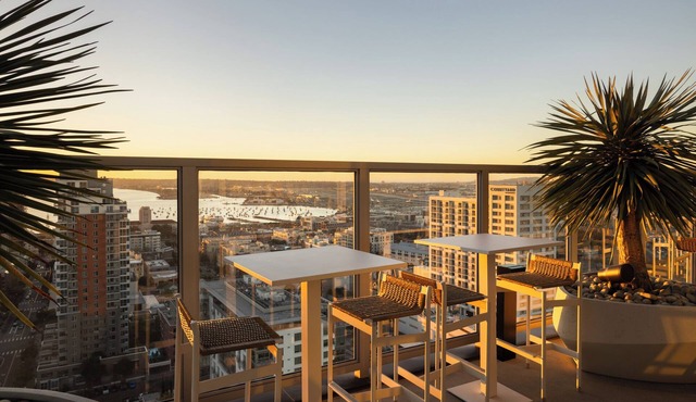 Luxury Finishes + Pool + Spa + Gym | Steps to Restaurants | Ancora by AvantStay