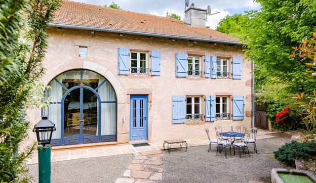 Luxury Five Bedroom Farmhouse for a Relaxing Stay in Mountains - Domaine Macky