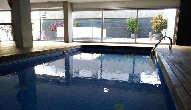LUXURY FLAT, 3 BEDROOMS, 2 BATHROOMS AND SWIMMING POOL NEXT TO THE BEACH!!