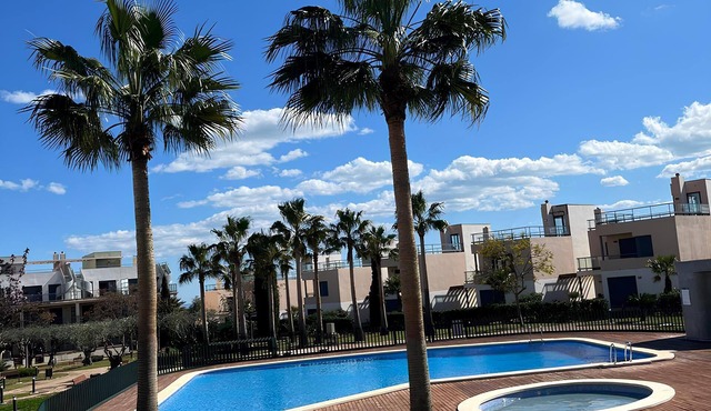 Luxury flat with swimming pool in Panorámica Golf