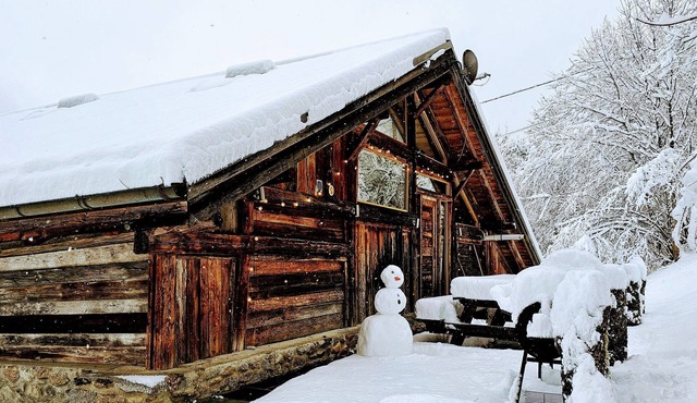 Luxury Chalet in Mégeve with Garden & Spa