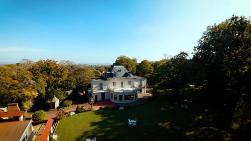 Luxury French Villa with Indoor Pool Spa & Tennis Near Paris