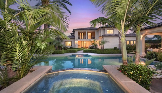 Luxury French Manor amazing pool 5BDRMS 10,000sqf，land28,000sqf