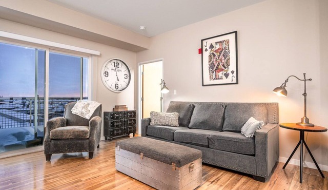 Luxury Furnished Apartment