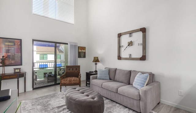 Luxury furnished condo in The Cays at Downtown Ocotillo