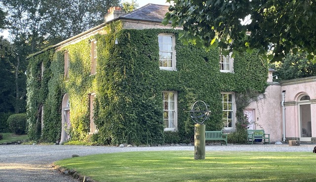 Luxury Georgian home, a perfect base for friends & family in Northern Ireland