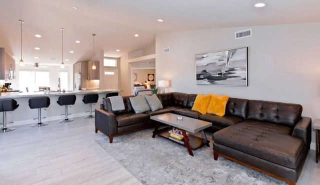 Luxury Getaway - Casa Vaugeois