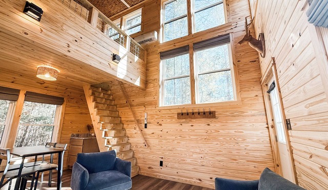 Luxury Glamping at Kerr Lake — "Serenity Loft"