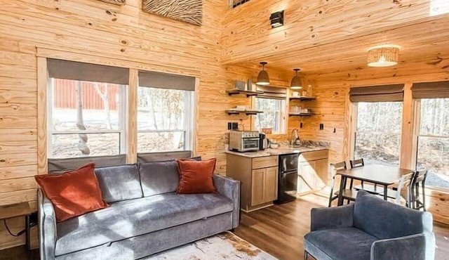 Luxury Glamping Loft at Kerr Lake — Private Pickleball Court and Pet-Friendly!