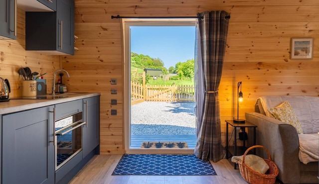 Luxury glamping pod near Croyde