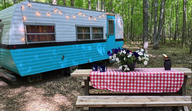 Luxury Glamping w/Resort Access Included, Site 7