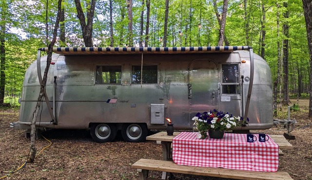 Luxury Glamping w/Resort Access Included, Site 13