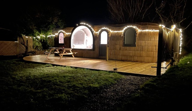 Luxury glamping with sea and sunset views - Cornwall