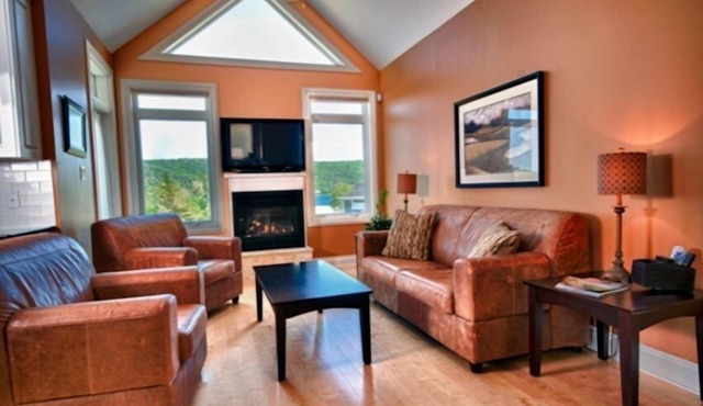 Luxury Golf Retreat - Unlimited Golf for 4