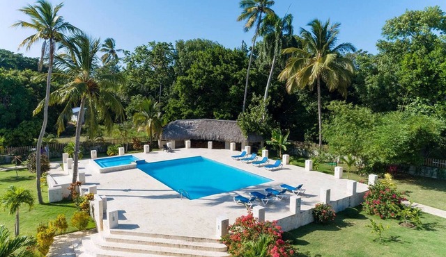 Luxury guest-friendly villa in Cabarete, perfect for bachelor parties! 10-12 BD