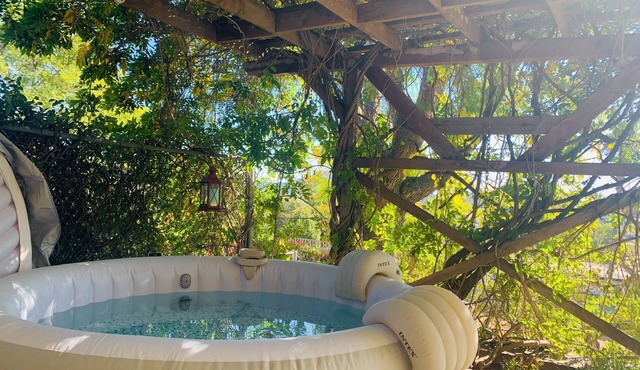 Luxury Guest-residence in a Beautiful garden just 15min from San Diego & Beaches