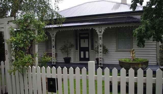 Luxury Heritage Cottage In The Heart Of Town