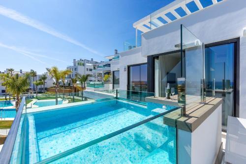 Luxury High End - Santa Barbara Heights II CLC - Privat plunge pool, Fitness, Sauna