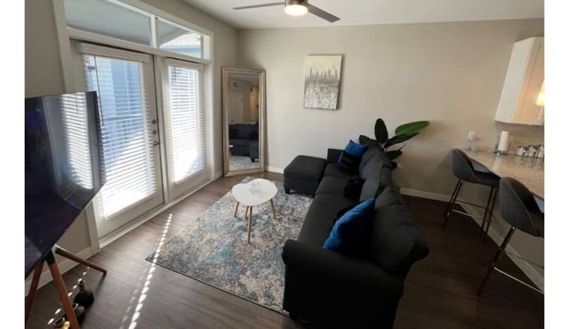 Luxury Highrise Near Lake Conroe