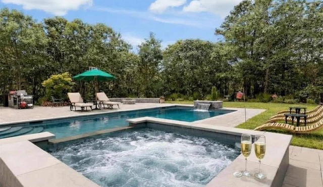 Luxury Hilltop Villa East Quogue Private Pool&Spa