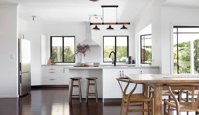 Luxury Hinterland Hideaway with Breathtaking Views